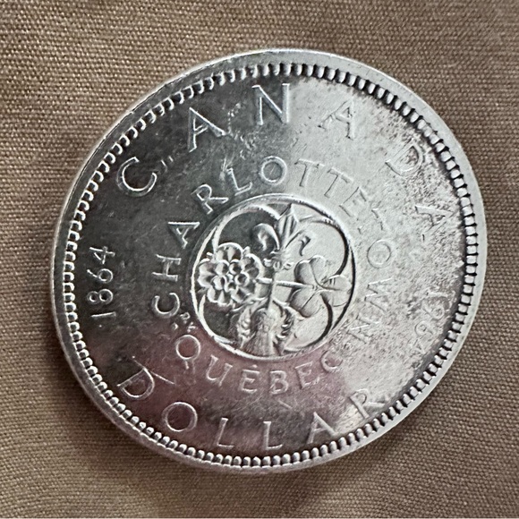 1964 Canada Quebec Charlottetown Commemorative BIG Silver Dollar Coin - Picture 4 of 7